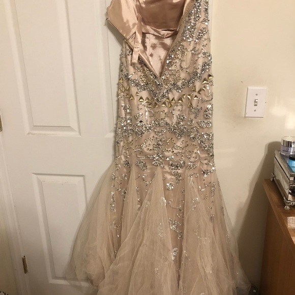 Jovani couture mermaid dress - Picture 6 of 7